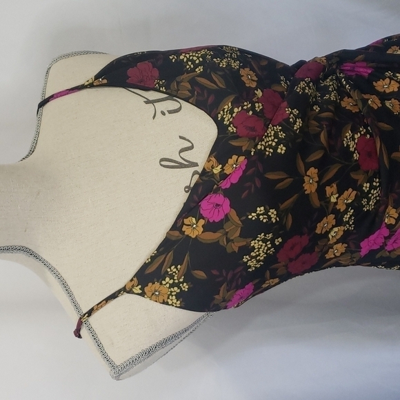 Astr Purple and Black Maxi Dress with Slit Spaghetti Straps - Picture 6 of 12